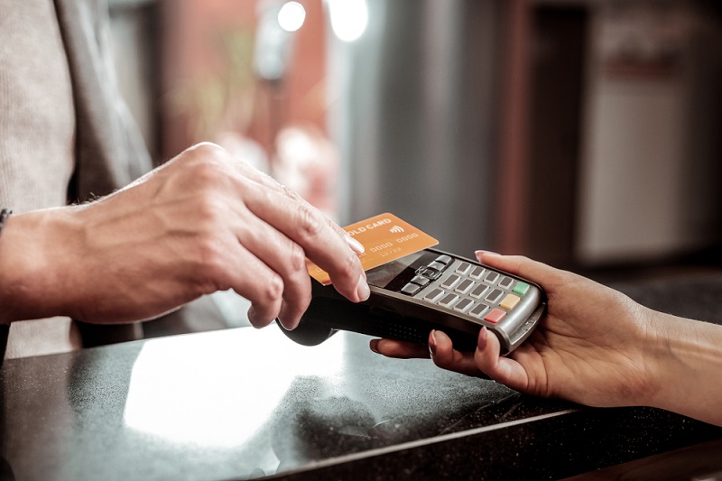 Creating-a-Contactless-Guest-Experience